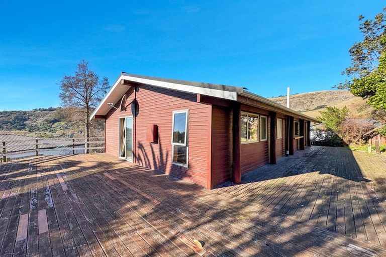 Photo of property in 18 Flinders Road, Heathcote Valley, Christchurch, 8022