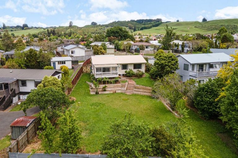 Photo of property in 20 Augustus Earle Place, Pukehangi, Rotorua, 3015
