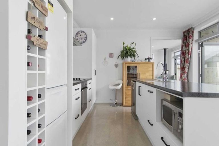 Photo of property in 102 Te Ranga Memorial Drive, Pyes Pa, Tauranga, 3112