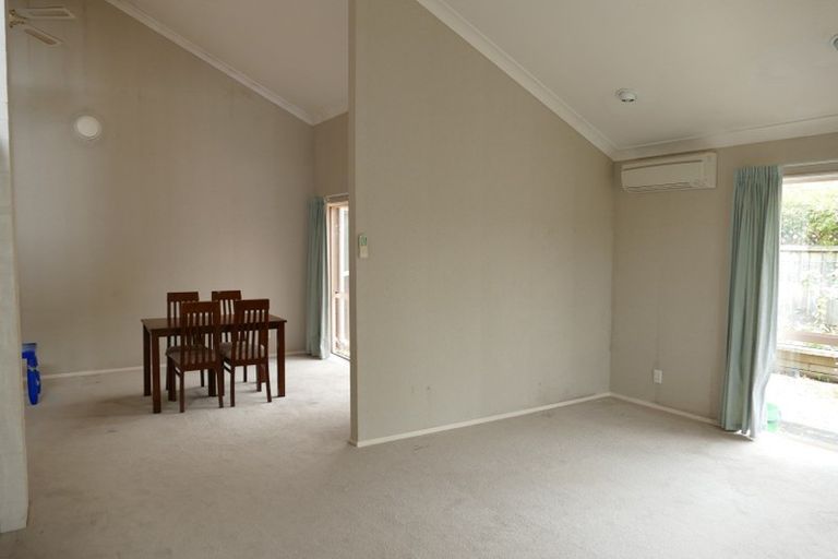 Photo of property in 52 Meadowland Drive, Somerville, Auckland, 2014