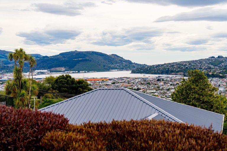 Photo of property in 108 Ravenswood Road, Saint Clair, Dunedin, 9012