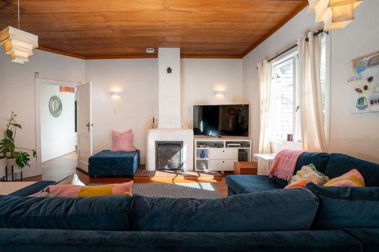 Photo of property in 33 Gloucester Street, Wilton, Wellington, 6012