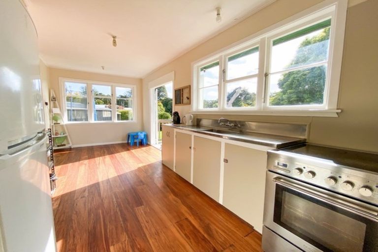 Photo of property in 14 Lear Street, Stratford, 4332