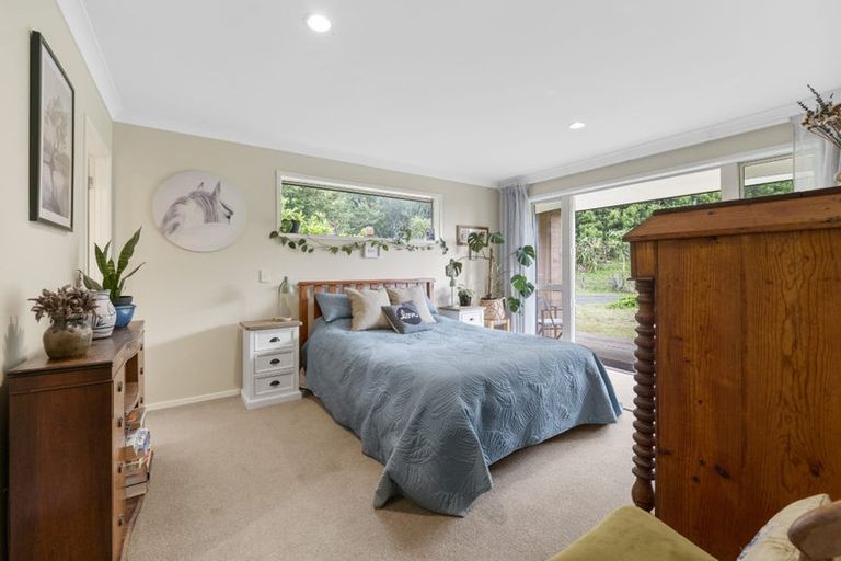 Photo of property in 1096 Egmont Road, Egmont Village, New Plymouth, 4372