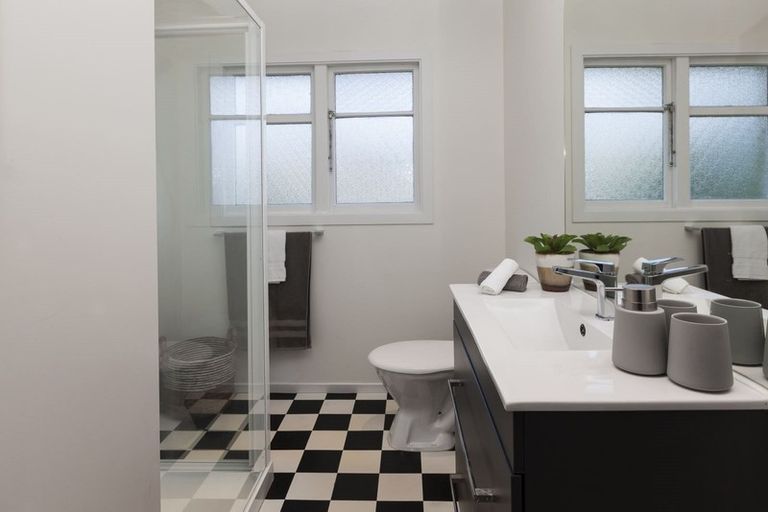 Photo of property in 50 Croziers Road, St Albans, Christchurch, 8052