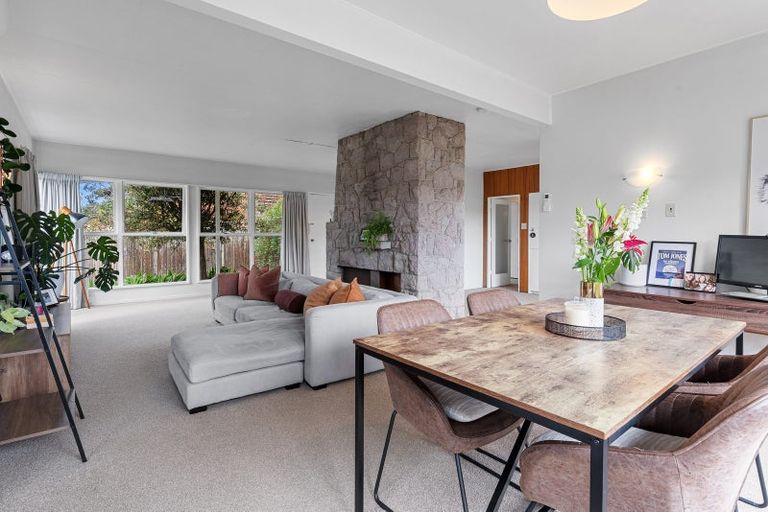 Photo of property in 1/22 Saltburn Road, Milford, Auckland, 0620