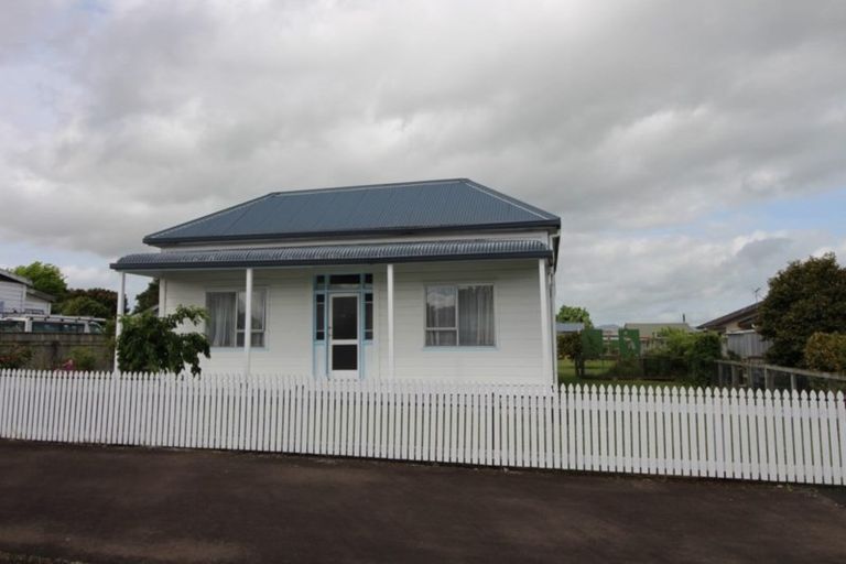 Photo of property in 17 London Street, Dannevirke, 4930
