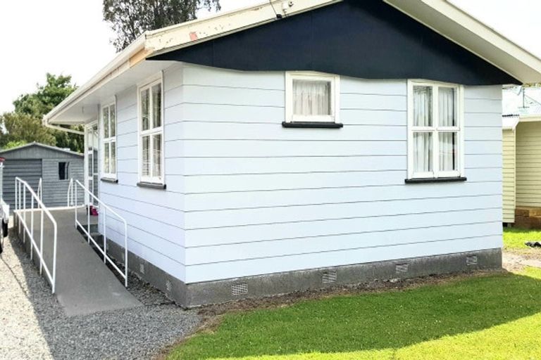Photo of property in 63 Woodward Street East, Featherston, 5710