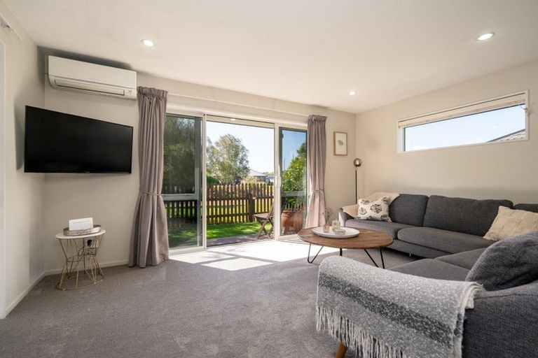 Photo of property in 23 Famille Close, Yaldhurst, Christchurch, 8042