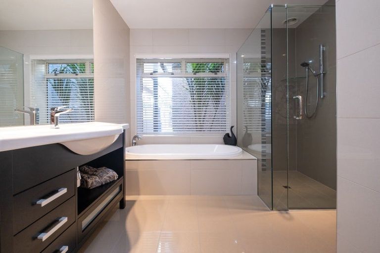 Photo of property in 300 Nottingley Road, Frimley, Hastings, 4120