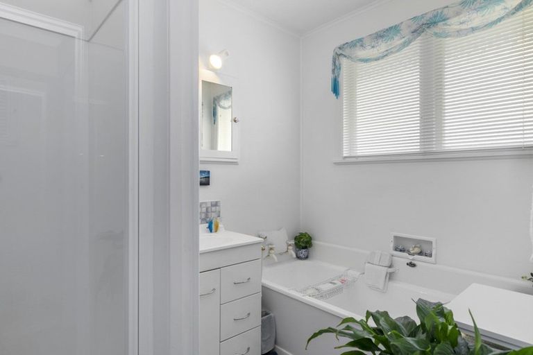 Photo of property in 2/135 Epuni Street, Epuni, Lower Hutt, 5011