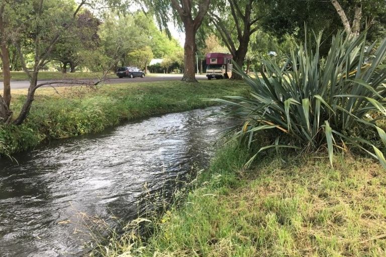 Photo of property in 1/47 Waimea Terrace, Beckenham, Christchurch, 8023