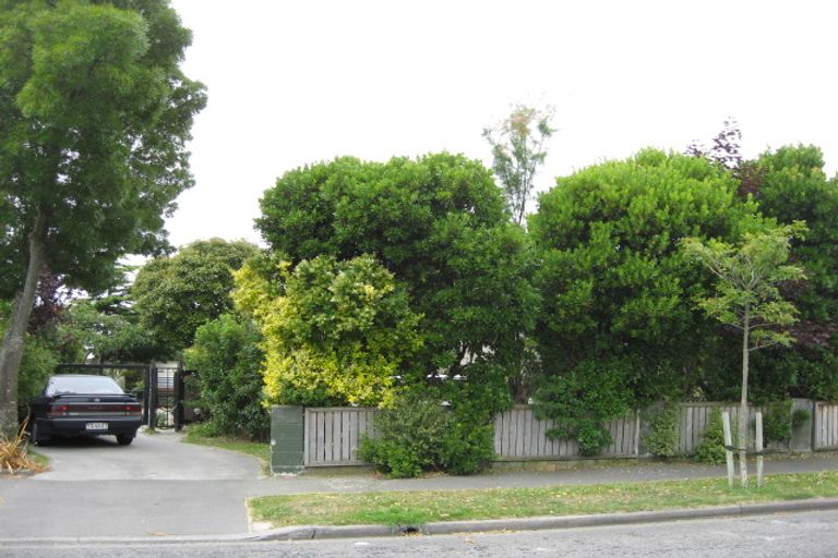 Photo of property in 80 Orrick Crescent, Avondale, Christchurch, 8061