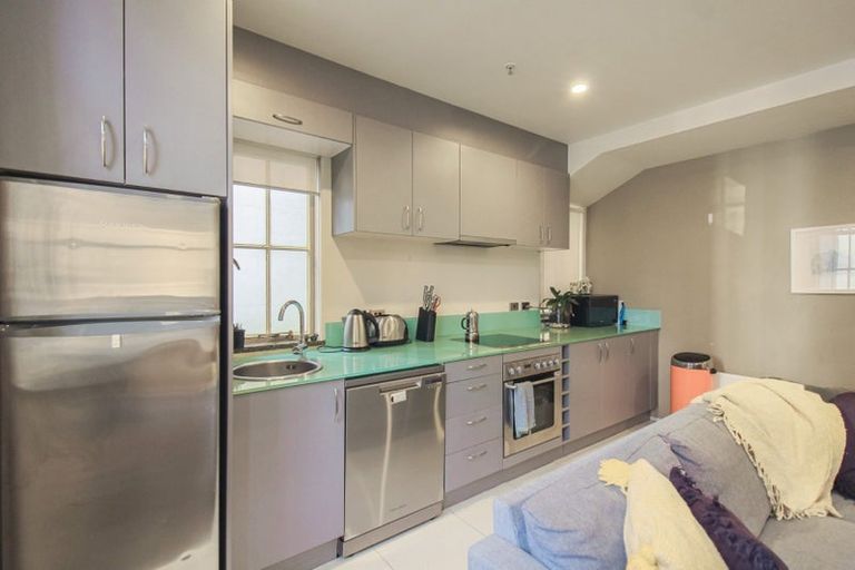 Photo of property in The Quay, 3/332a1 Lambton Quay, Wellington Central, Wellington, 6011