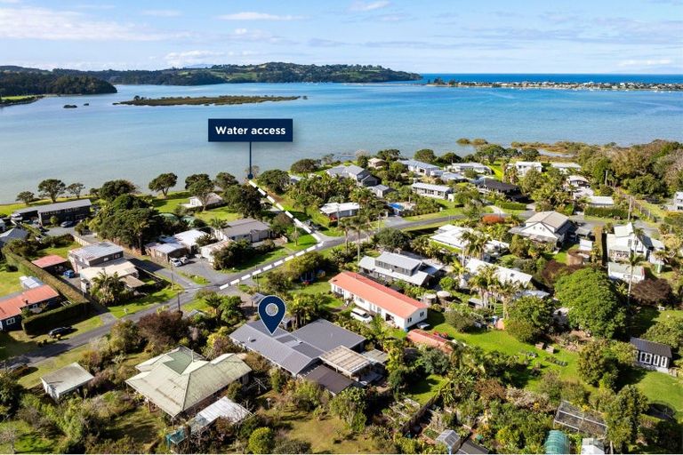 Photo of property in 13 Harbour View Road, Point Wells, Warkworth, 0986