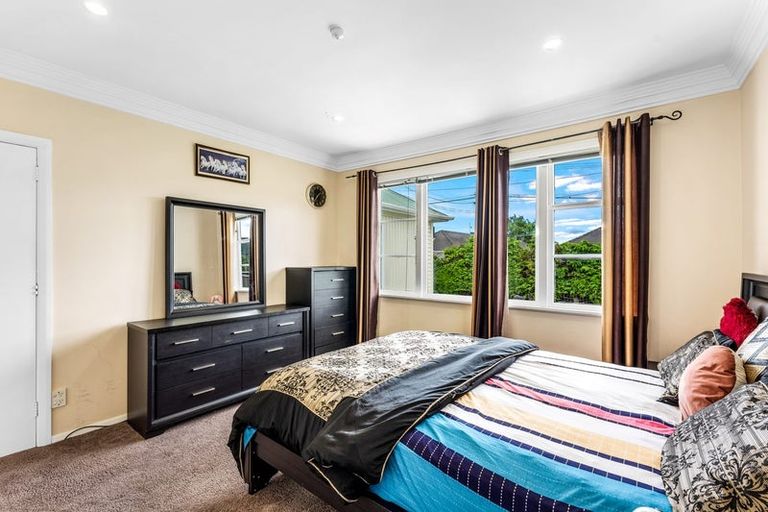 Photo of property in 18 Ebdentown Street, Ebdentown, Upper Hutt, 5018