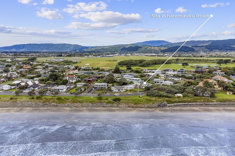 Photo of property in 58a Wharemauku Road, Raumati Beach, Paraparaumu, 5032