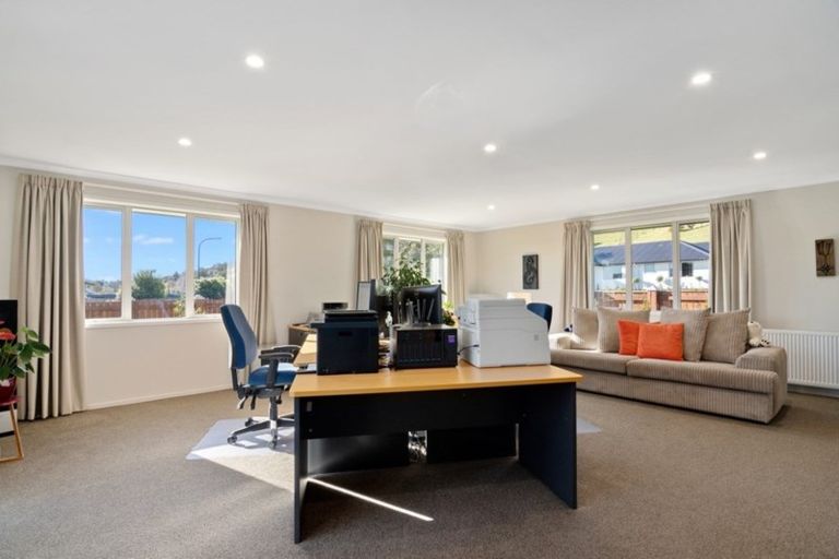 Photo of property in 1 Turner Place, Wakefield, 7025