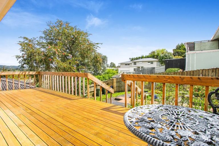 Photo of property in 235c Titirangi Road, Titirangi, Auckland, 0604