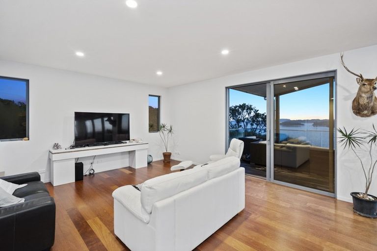 Photo of property in 12e Broadview Road, Opua, 0200