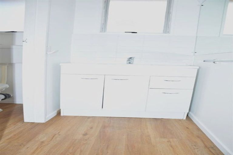 Photo of property in 3/20a London Street, Richmond, Christchurch, 8013