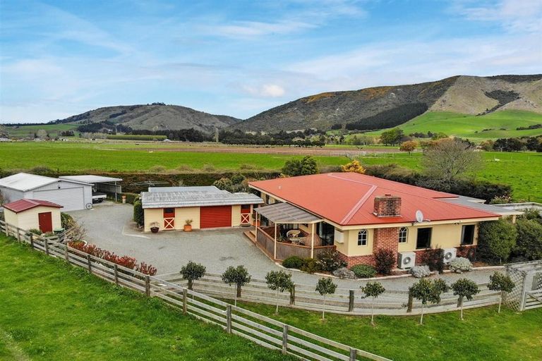 Photo of property in 81 Point Bush Road, Waimate, 7979