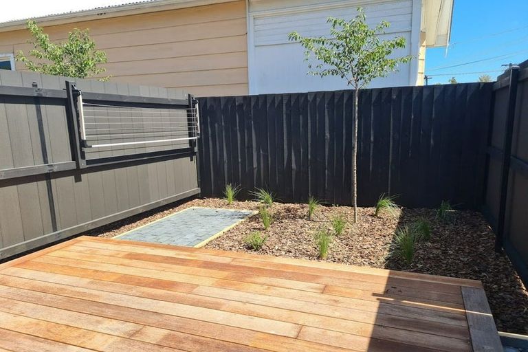 Photo of property in 26 Church Square, Addington, Christchurch, 8024