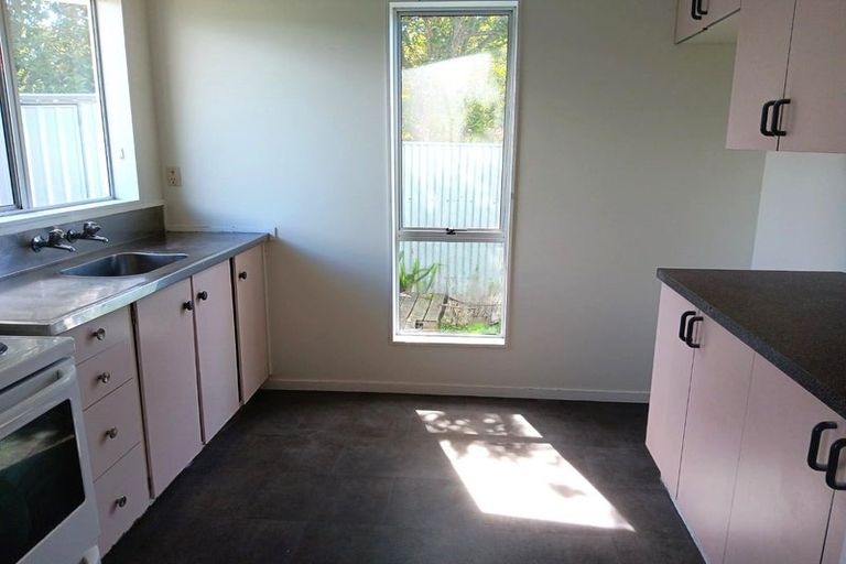 Photo of property in 21 Duckworth Crescent, Greenmeadows, Napier, 4112