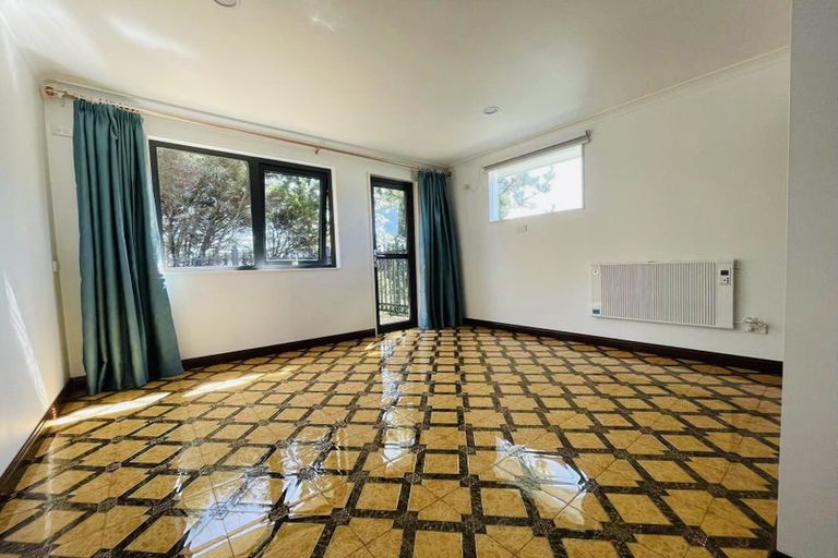 Photo of property in 5 Fraser Street, Wainuiomata, Lower Hutt, 5014