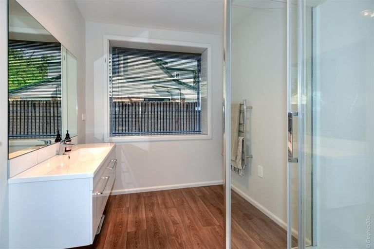 Photo of property in 55 Parkstone Avenue, Ilam, Christchurch, 8041