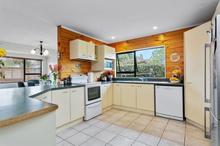 Photo of property in 13 Vogel Place, Cambridge, 3434