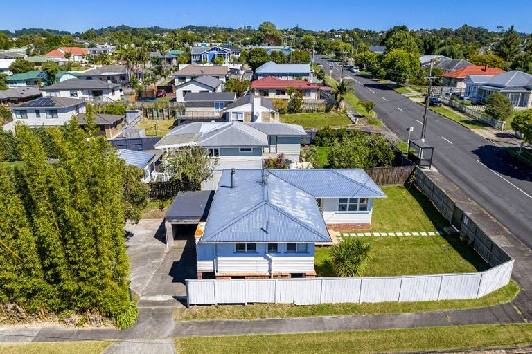 Photo of property in 40 Rosier Road, Glen Eden, Auckland, 0602