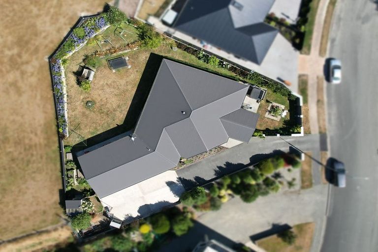 Photo of property in 17 Grove Avenue, Weston, Oamaru, 9401