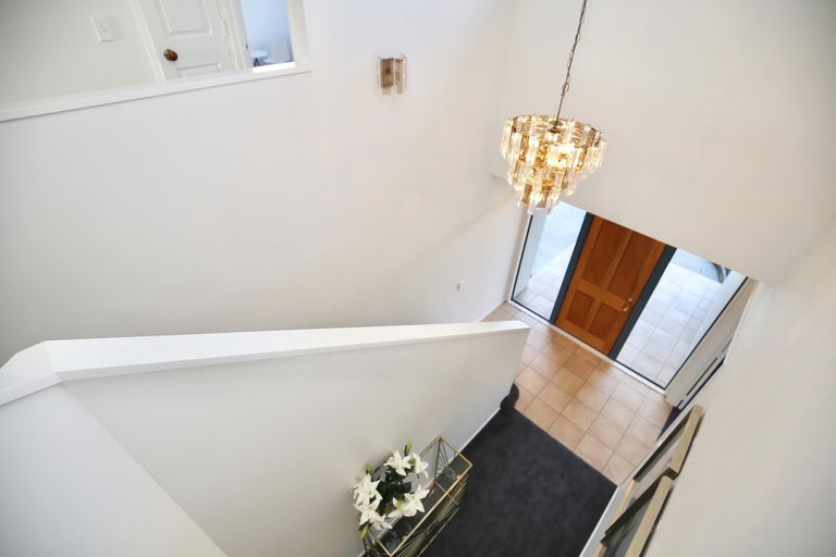 Photo of property in 18 Admiral Crescent, Flagstaff, Hamilton, 3210