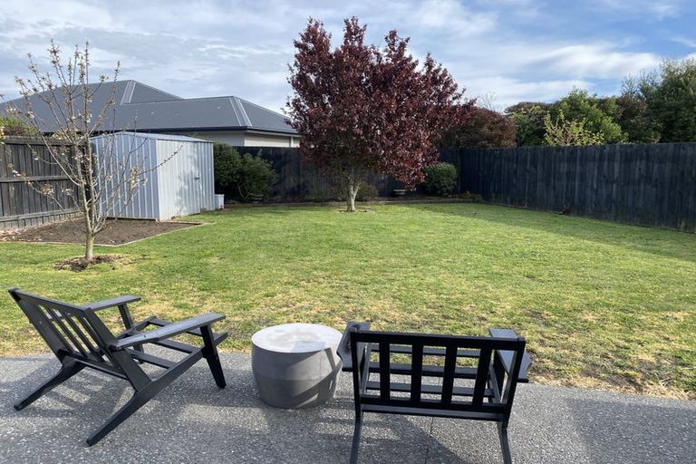 Photo of property in 22 Linkwater Way, Parklands, Christchurch, 8083