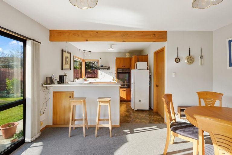 Photo of property in 121 Winters Road, Mairehau, Christchurch, 8052