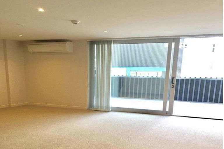 Photo of property in 604/27 Don Mckinnon Drive, Albany, Auckland, 0632