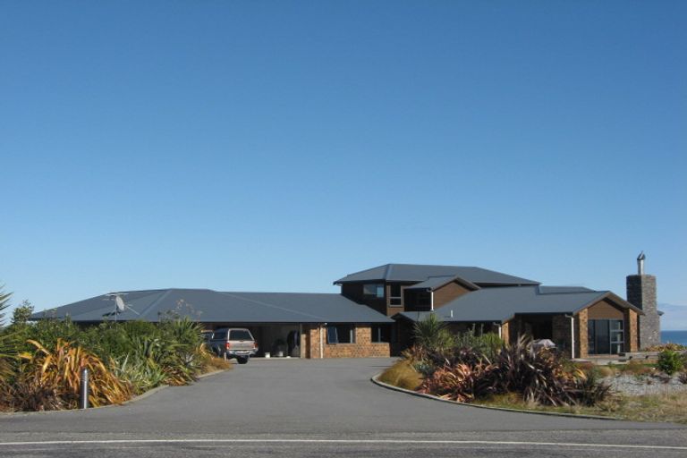 Photo of property in 17 Tasman View Road, Paroa, Greymouth, 7805