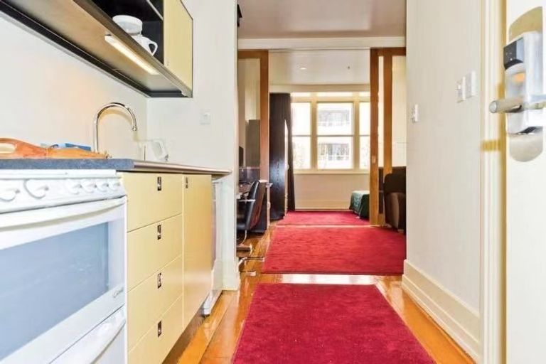 Photo of property in The Heritage Hotel Apartments, 317/35 Hobson Street, Auckland Central, Auckland, 1010