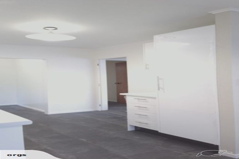 Photo of property in 12 Buccaneer Place, Grenada Village, Wellington, 6037