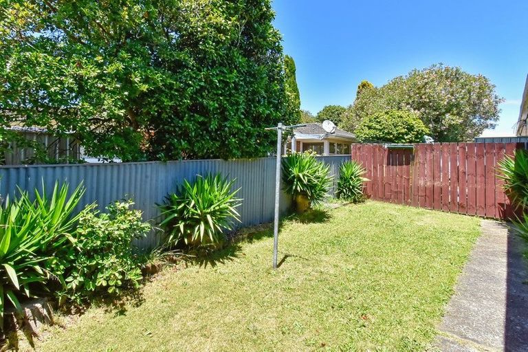 Photo of property in 1/4a Lomas Place, Manurewa, Auckland, 2102