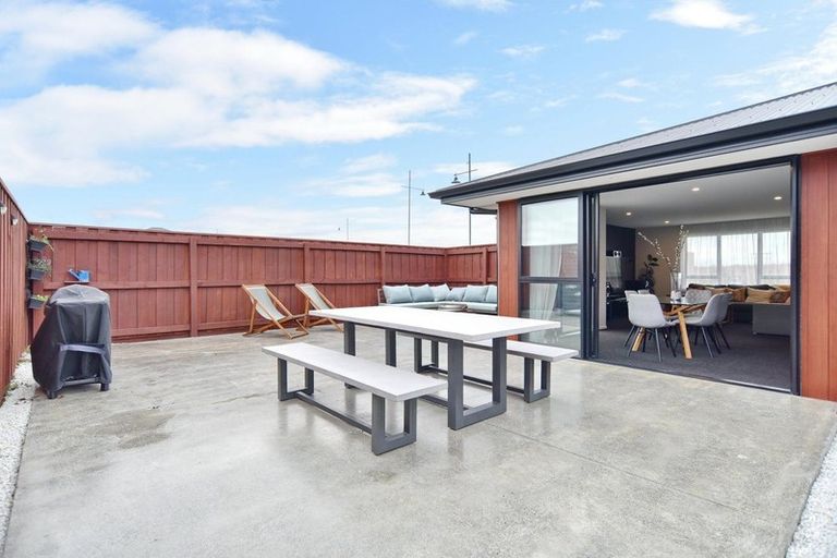 Photo of property in 3 Pegasus Main Street, Pegasus, 7612