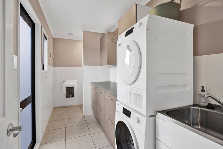 Photo of property in 47 Rata Street, Hawera, 4610