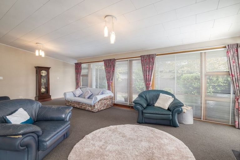 Photo of property in 33 Compton Street, Woolston, Christchurch, 8062