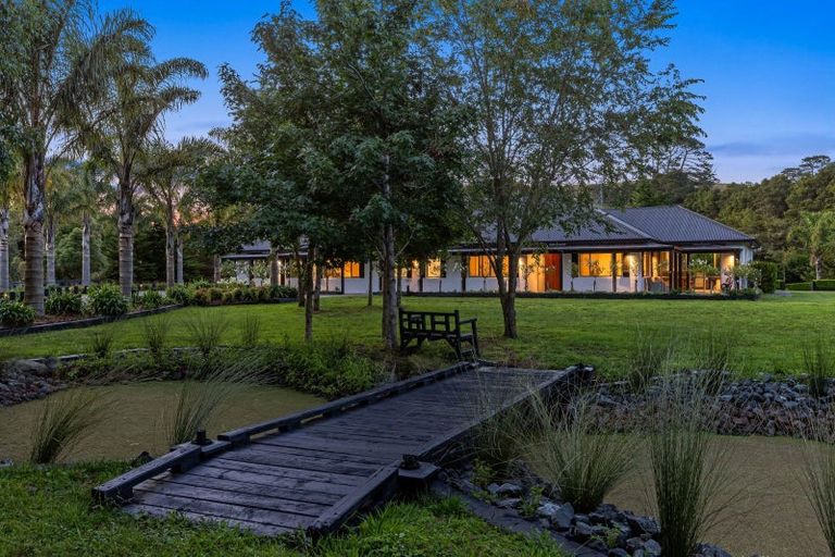 Photo of property in 457 Waitoki Road, Wainui, Silverdale, 0994