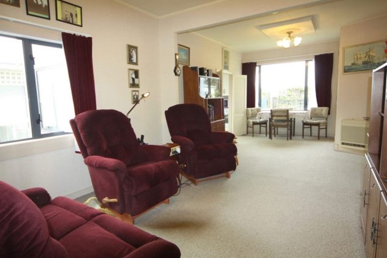 Photo of property in 37 King Street, Pareora, 7912