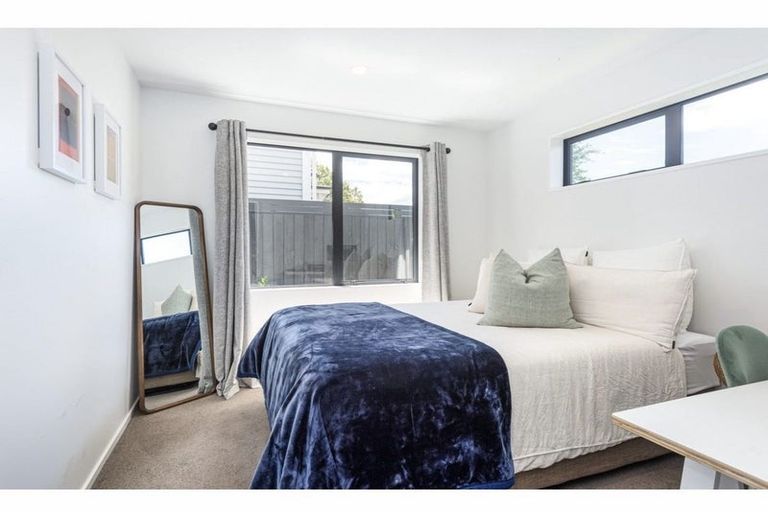 Photo of property in 258a Edgeware Road, Edgeware, Christchurch, 8013