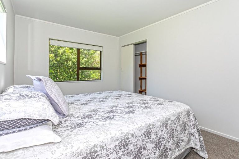 Photo of property in 68 Kon Tiki Road, Whiritoa, Whangamata, 3691