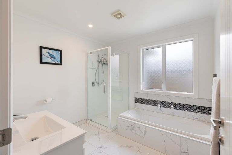Photo of property in 20 Freedom Drive, Kelvin Grove, Palmerston North, 4414