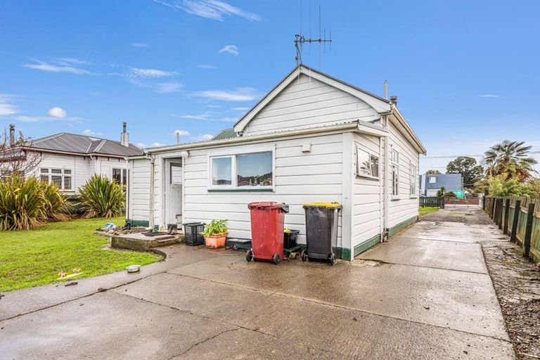Photo of property in 23 Tyndall Street, Pahiatua, 4910